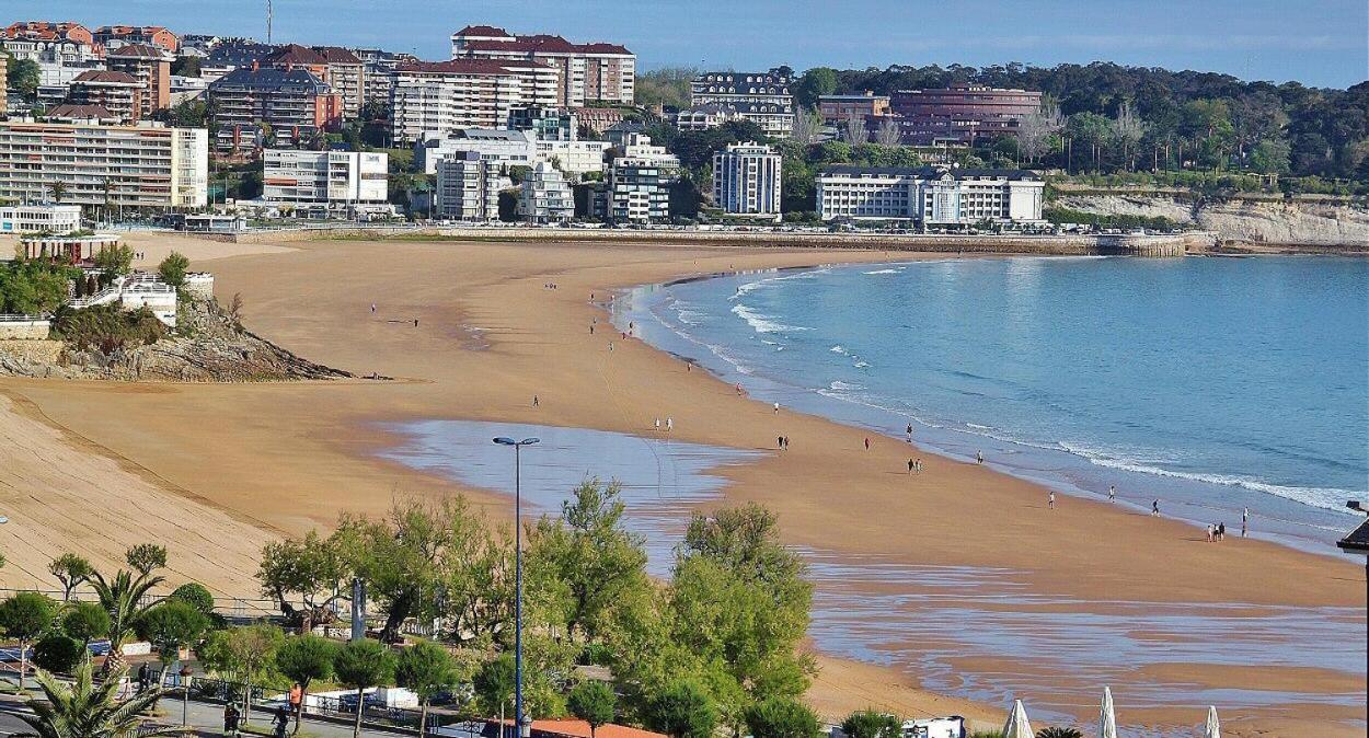 Bajo Con Terraza A 5 Min De La Playa Βίλα Σανταντέρ Εξωτερικό φωτογραφία